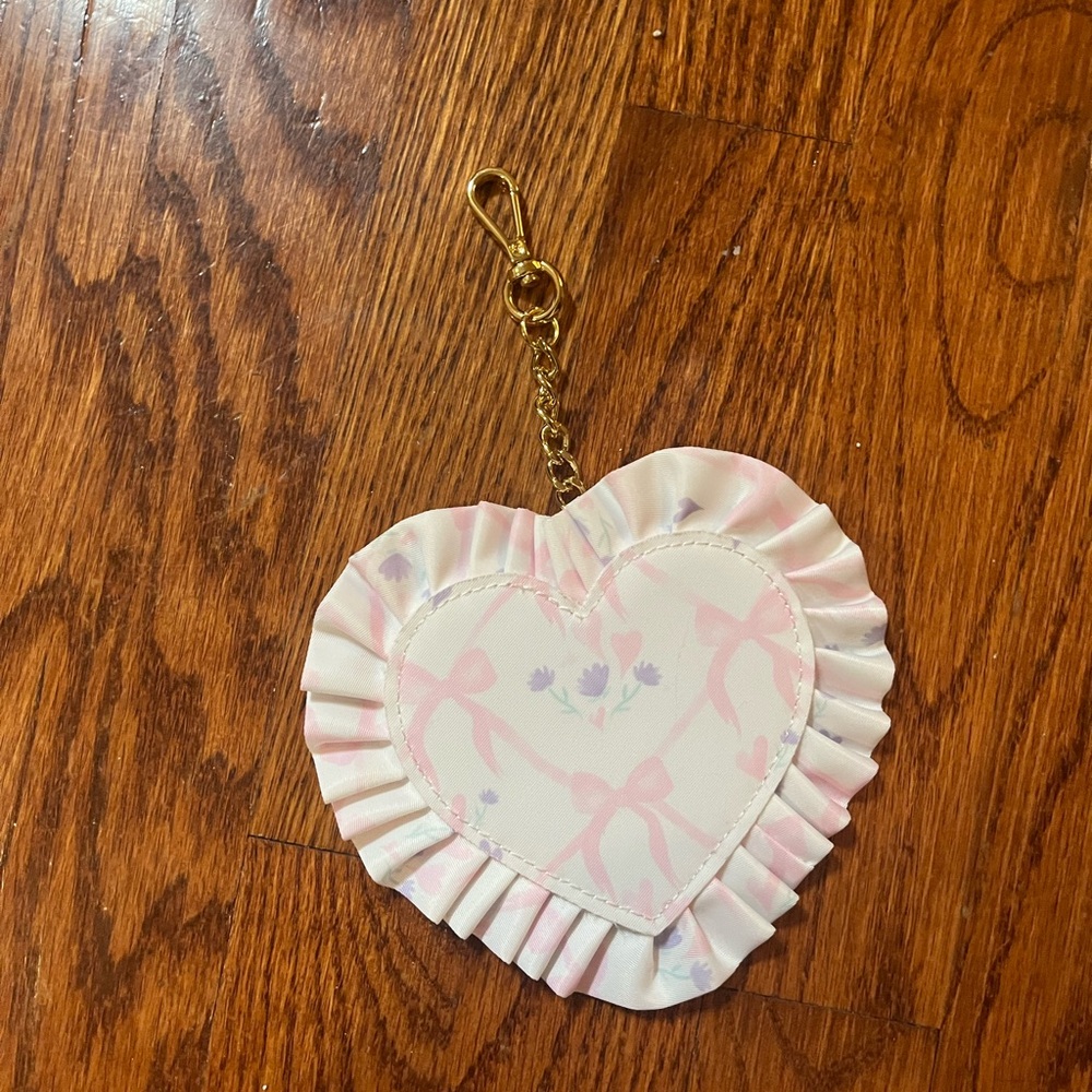 Stony Clover Lane high tea heart keychain